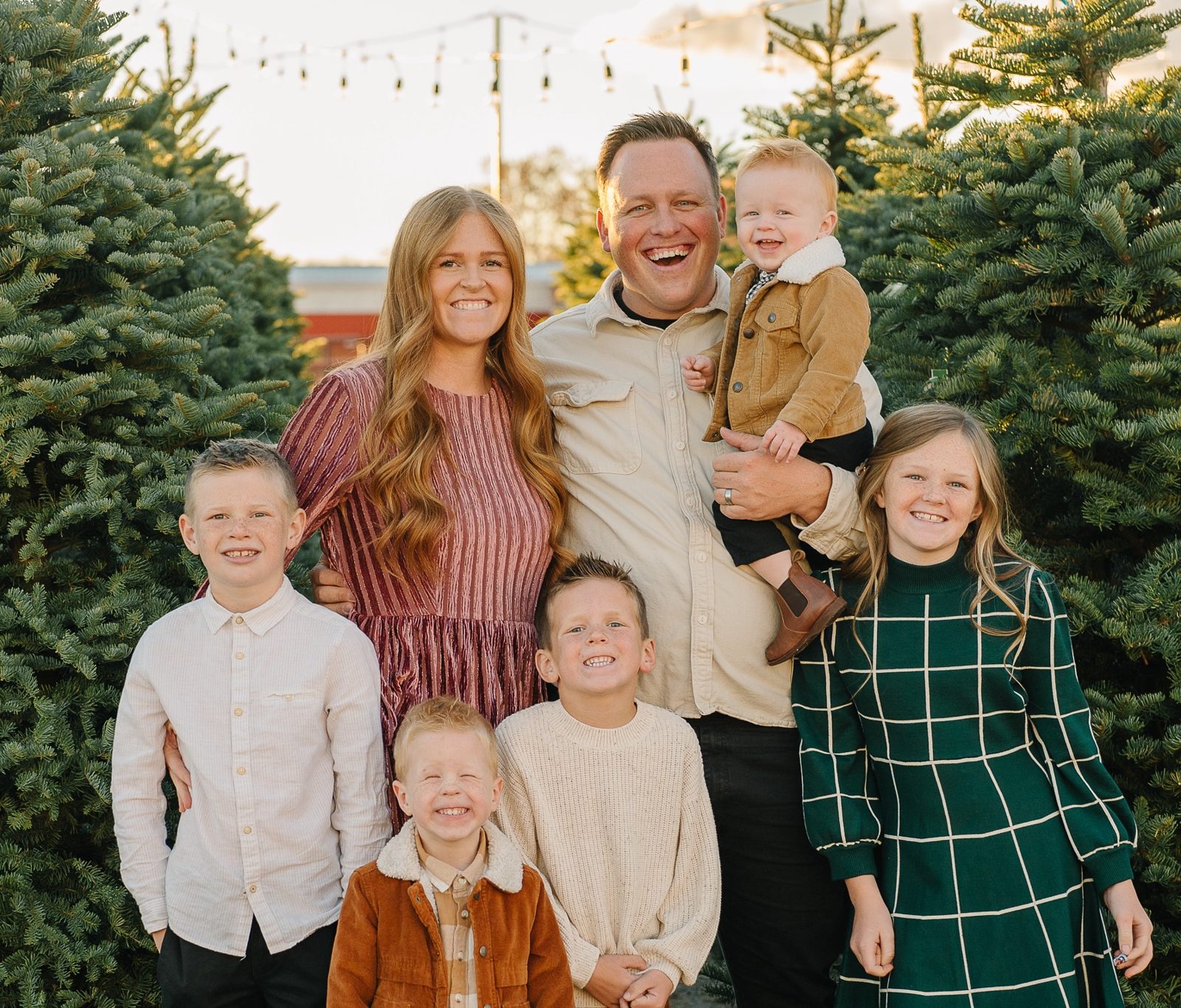 Cade Huskinson with his family